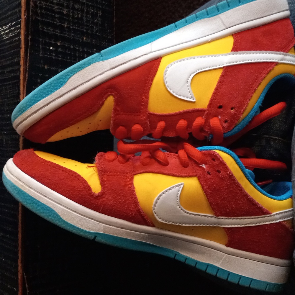 Nike Dunks - Picture 15 of 16